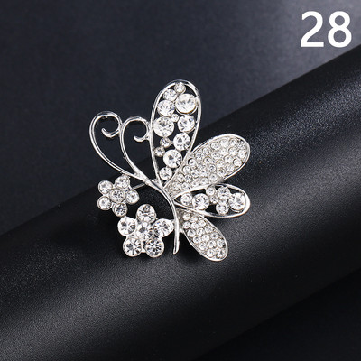 Μόδα κράμα μαργαριτάρι καρφίτσα στρας Γυναικεία κομψά ρούχα Κασκόλ Κασκόλ Καρφίτσες πόρπης Κοσμήματα στρογγυλή ανθοδέσμη Καρφίτσα καρφίτσα