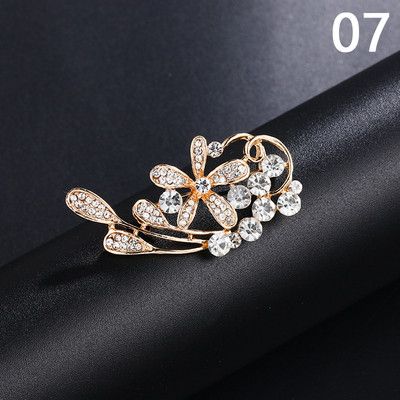 Μόδα κράμα μαργαριτάρι καρφίτσα στρας Γυναικεία κομψά ρούχα Κασκόλ Κασκόλ Καρφίτσες πόρπης Κοσμήματα στρογγυλή ανθοδέσμη Καρφίτσα καρφίτσα