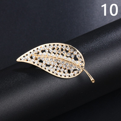 Μόδα κράμα μαργαριτάρι καρφίτσα στρας Γυναικεία κομψά ρούχα Κασκόλ Κασκόλ Καρφίτσες πόρπης Κοσμήματα στρογγυλή ανθοδέσμη Καρφίτσα καρφίτσα