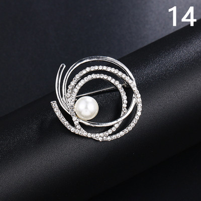 Μόδα κράμα μαργαριτάρι καρφίτσα στρας Γυναικεία κομψά ρούχα Κασκόλ Κασκόλ Καρφίτσες πόρπης Κοσμήματα στρογγυλή ανθοδέσμη Καρφίτσα καρφίτσα