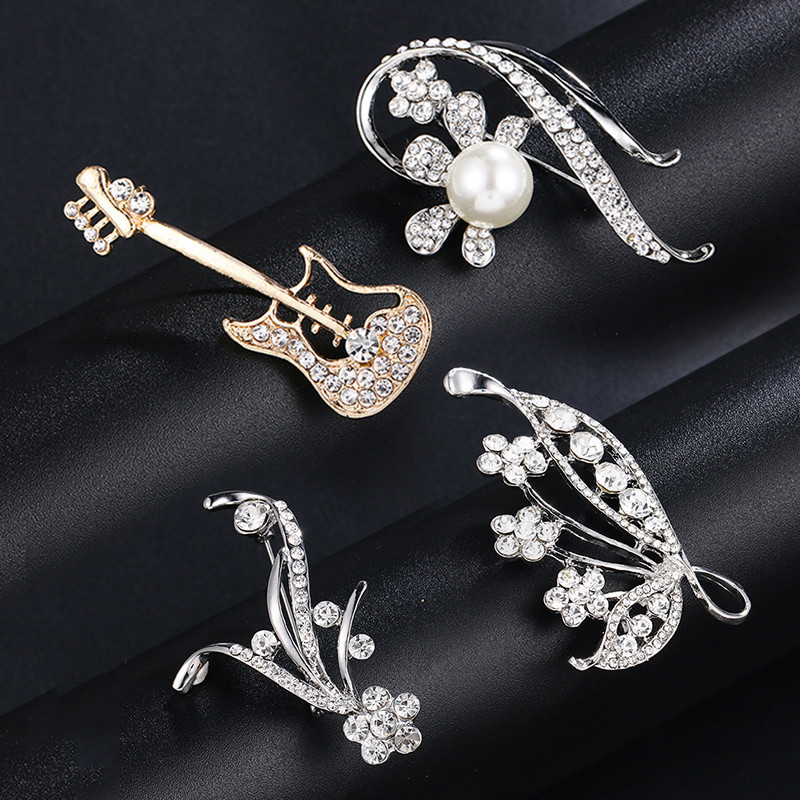 Μόδα κράμα μαργαριτάρι καρφίτσα στρας Γυναικεία κομψά ρούχα Κασκόλ Κασκόλ Καρφίτσες πόρπης Κοσμήματα στρογγυλή ανθοδέσμη Καρφίτσα καρφίτσα