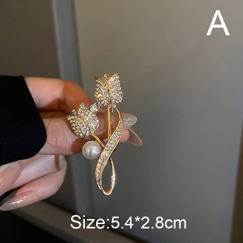 Kalnų krištolinė sagė su tulpėmis gėlėmis Moterims Perlų gėlių augalų kostiumo segtukai Madingi drabužiai Vestuviniai papuošalai Aksesuarai Aukšta kokybė