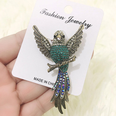 Naujos Kalnų krištolinio kolibrio segės moterims Animal Bird Metal Pin Sagtis Korsas Madingi aksesuarai Paltai Vakarėlio papuošalai