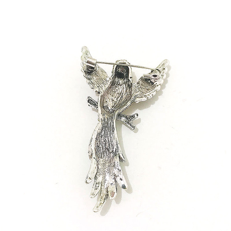 Naujos Kalnų krištolinio kolibrio segės moterims Animal Bird Metal Pin Sagtis Korsas Madingi aksesuarai Paltai Vakarėlio papuošalai