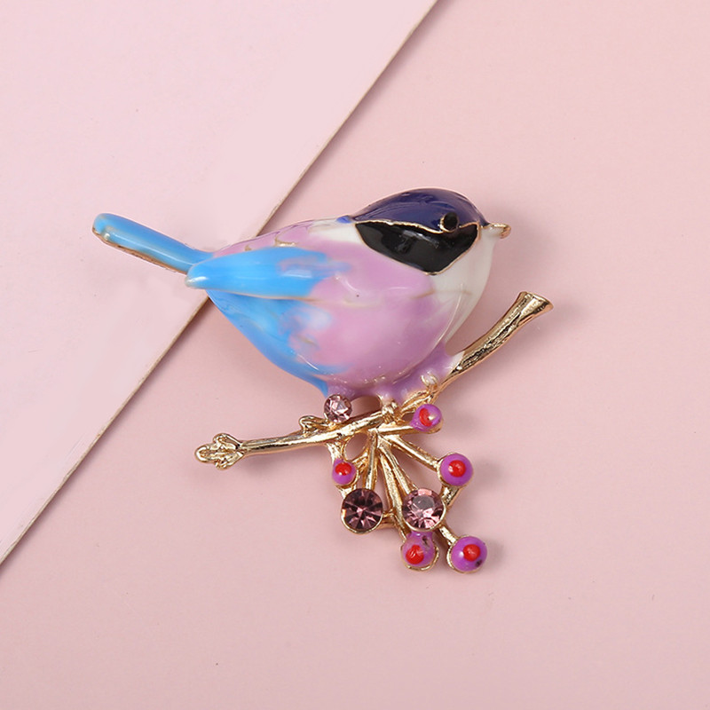 Mados Paukštis Sagės Mieli Gyvūnai Metaliniai Smeigtukai Sagtis Moterims Vyriški Emaliai Žavėjimas Pavasario Dizainas Šalikas Ženkliukas Suknelė Paltas Papuošalai Dovana vaikui