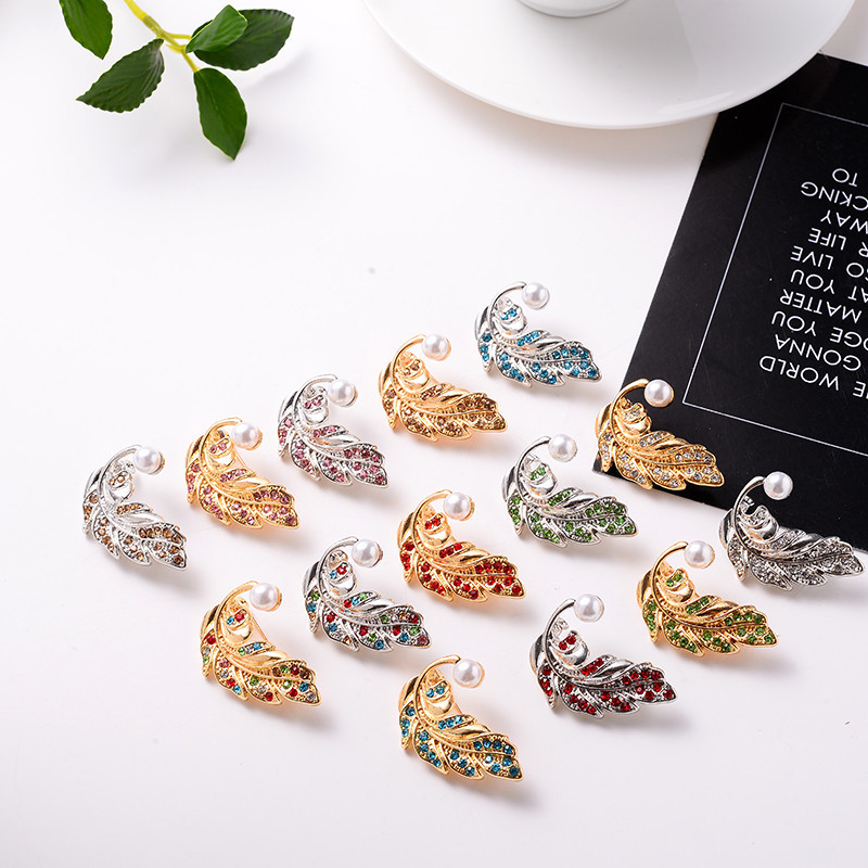 TODOX värv Rhinestone naised Prossid Moekristall peen lehtlille mantelnõelad rõiva aksessuaar tegevus riidepandla