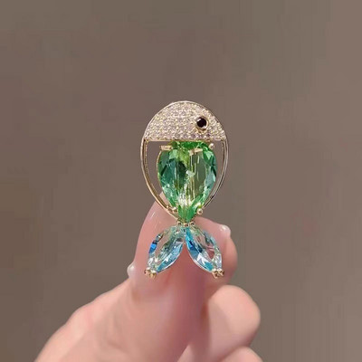 Νέο Flower Butterfly Pearl καρφίτσες για γυναίκες Charm Rhinestone καρφίτσα καρφίτσα πέτο Ρούχα γάμου Γυναικεία καρφίτσα Χονδρική