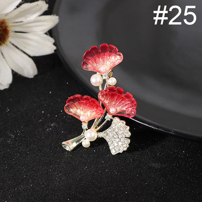 Uus kristallkivist pärlitest lilleprossid, nööpnõelad, elegantsed naiste, tüdrukute pross, mantel, kleit, ülikond, korsa, riided, aksessuaarid