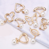 1 ΤΕΜ. Νέα πεταλούδα με γεωμετρική κούφιση μαργαριταρένια καρφίτσα μόδας αντιολισθητική καρφίτσα πέτο Γυναικεία σάλι σταθερή πόρπη κοσμήματα αξεσουάρ