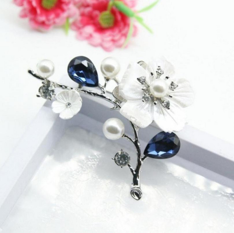 Εξαιρετική γυναικεία καρφίτσα Ένθετη καρφίτσα μπλε ζιργκόν Κομψά πολυτελή αξεσουάρ γυναικείων φορεμάτων που παρευρίσκονται σε κοσμήματα δεξιώσεων