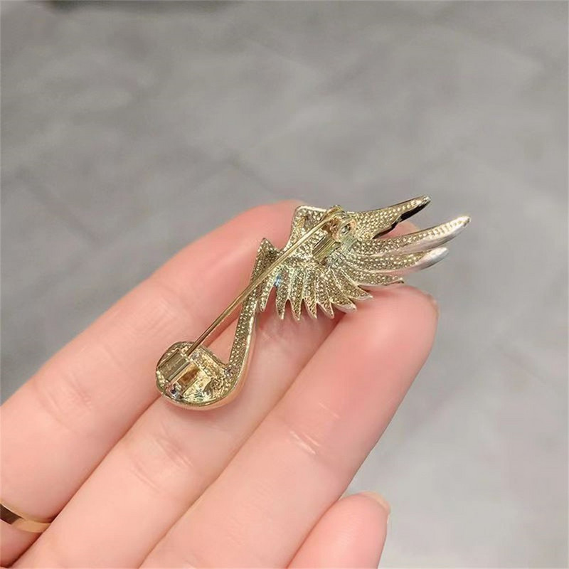 Μουσική νότα Μεταλλική στρας καρφίτσα μόδας φτερά πόρπης καρφίτσα πέτο Πολυτελή κοσμήματα ιδιοσυγκρασία Γυναικείες καρφίτσες Αξεσουάρ