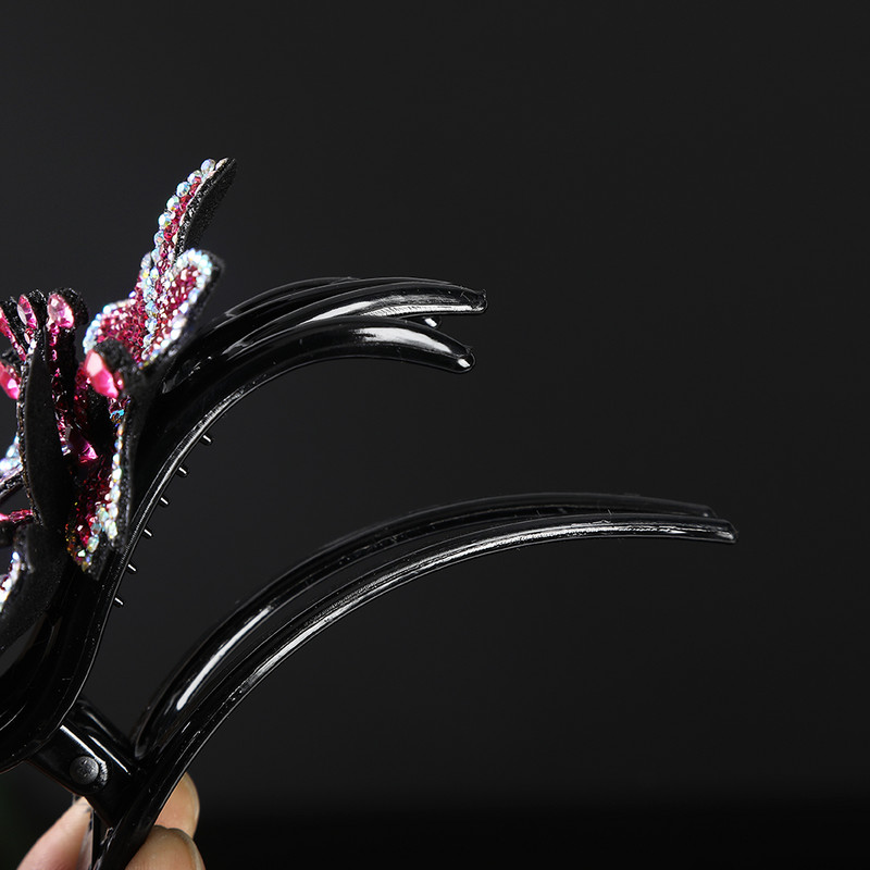 AWAYTR Kandže za kosu sa kamenčićima Ukosnice Cvijet Leptir Ukosnice Pačji kljun Štipaljke za kosu Retro za žene Dodaci za kosu u repu