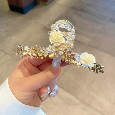 2023 Kõik käsitsi valmistatud lillesulamist haaratsiklambrid haiklambrid, naiste metallist elegantsed juukseklambrid, tagapea, juukseklambrid, juuksenõelad, juuksenõelad