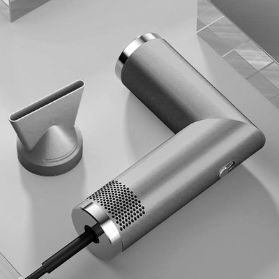 Kokkupandavad föönid 1000 W tugeva tuulega kiire kuivamise madala müratasemega konstantse temperatuuriga suure kiirusega negatiivsete ioonide kaasaskantavad föönid