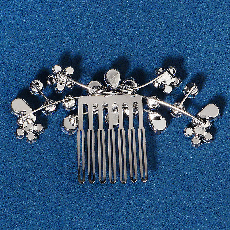 Esküvői virágos hajfésűs hajtű nőknek strasszötvözetből készült hajkapcsok divatos lányparti fejdísz fém lányos parti ékszerek