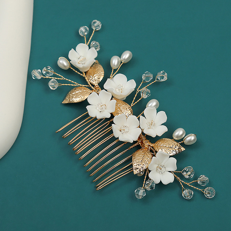 Pruudi juuksekamm pulmatiaarad Lilledest pärlitest juuksenõel Kuldsete lehtede sulamist peakate Mood pulmajuuksed ehted naistele