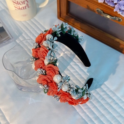 Stambios gėlėtos plaukų juostos moterims Madingos karoliukų lapų augalų rankų darbo imituotos perlų rutulinės galvos dėvimos brangakmeniais papuoštos vestuvinės galvos juostos