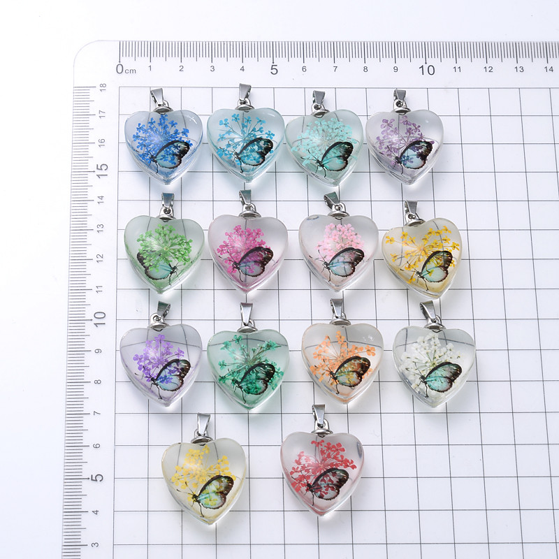 Srce prešano staklo Romantična prirodna biljka Očuvane svježe latice Privjesci Osušeni cvijet Životinjski uzorci Privjesak za izradu nakita