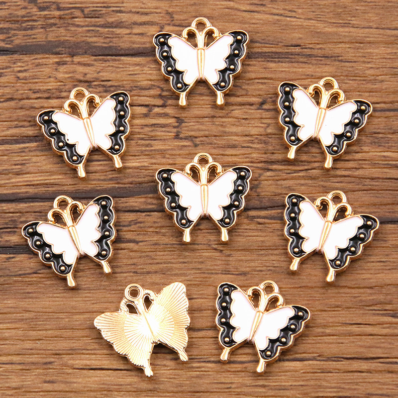 10PCS 5 boja 17*18MM legura metala Drop Oil Šareni leptir privjesak Životinjski privjesak za DIY narukvicu Ogrlica Izrada nakita