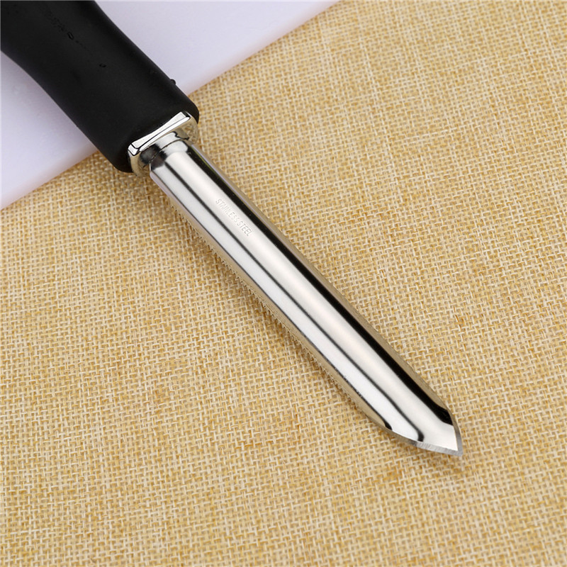 Avaleht Tšillipipra südamik roostevabast terasest suvikõrvitsa suvikõrvitsa kurgist erilised sakilise servaga köögividinad