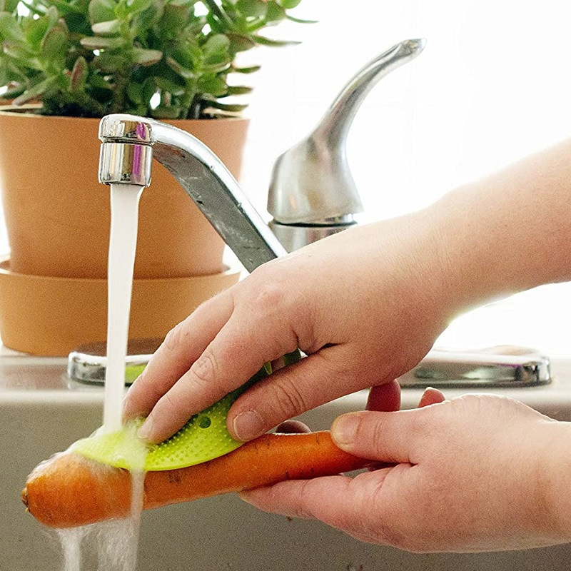 Köögiviljahari Silikoonist juurviljapuhastajad Puuvilja-juurviljapesumasin maisi siidieemaldaja kartulipuhastushari silikoonhari mais