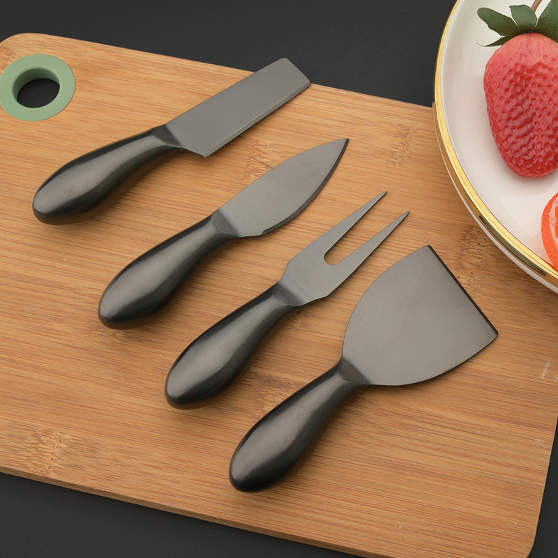Must matt juustunugade komplekt Kvaliteetne roostevabast terasest käepidemega mitmeotstarbeline jagaja juustunuga või spaatliga juustuviilutaja