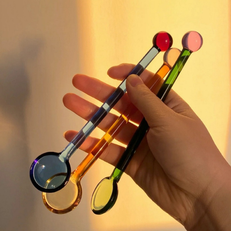 1 τμχ Creative Glass Milk Spoon Χρωματιστό διάφανο επιδόρπιο καφέ Αναδευτικό κουτάλι με μακριά λαβή ράβδος αναδευτήρα για επιτραπέζια σκεύη κουζίνας