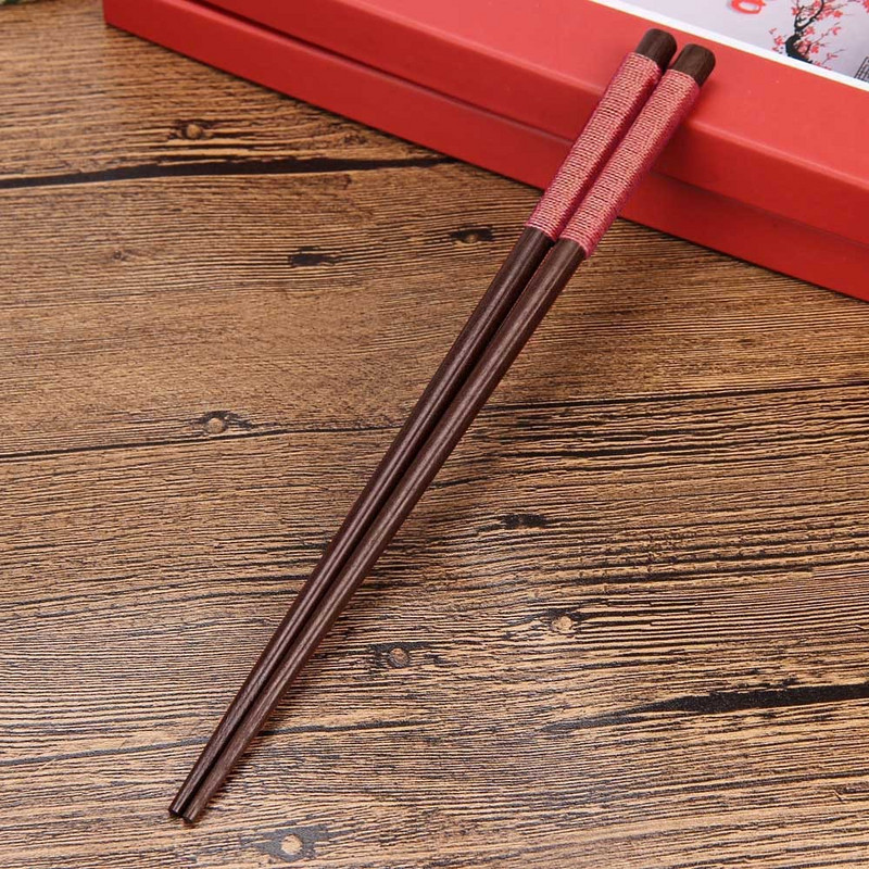 Naturaalsest käsitsi valmistatud Jaapani naturaalsest kastanipuust sushi söögipulgad komplektväärtusega kingitus sushi hiina toidu lipsuliini puidust beebipulgad