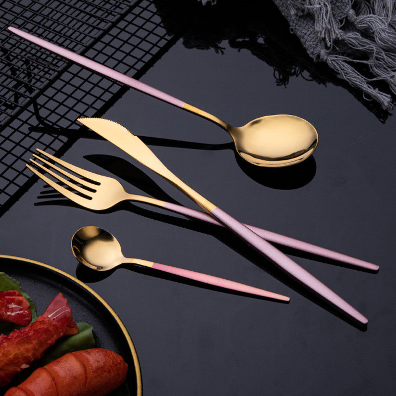 4 tk Kallis kuldne roostevabast terasest lauanõude komplekt nuga kahvel kohvilusikas söögiriistade komplekt nõudepesumasinas ohutu söögiriistade komplekt