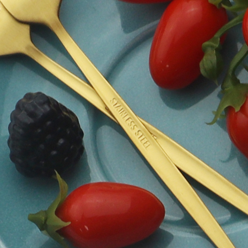 Mat set vilica za kolače od 6/12 komada Posuđe od nehrđajućeg čelika za voćnu salatu Šarene male vilice Pribor za jelo Kuhinjski dodaci