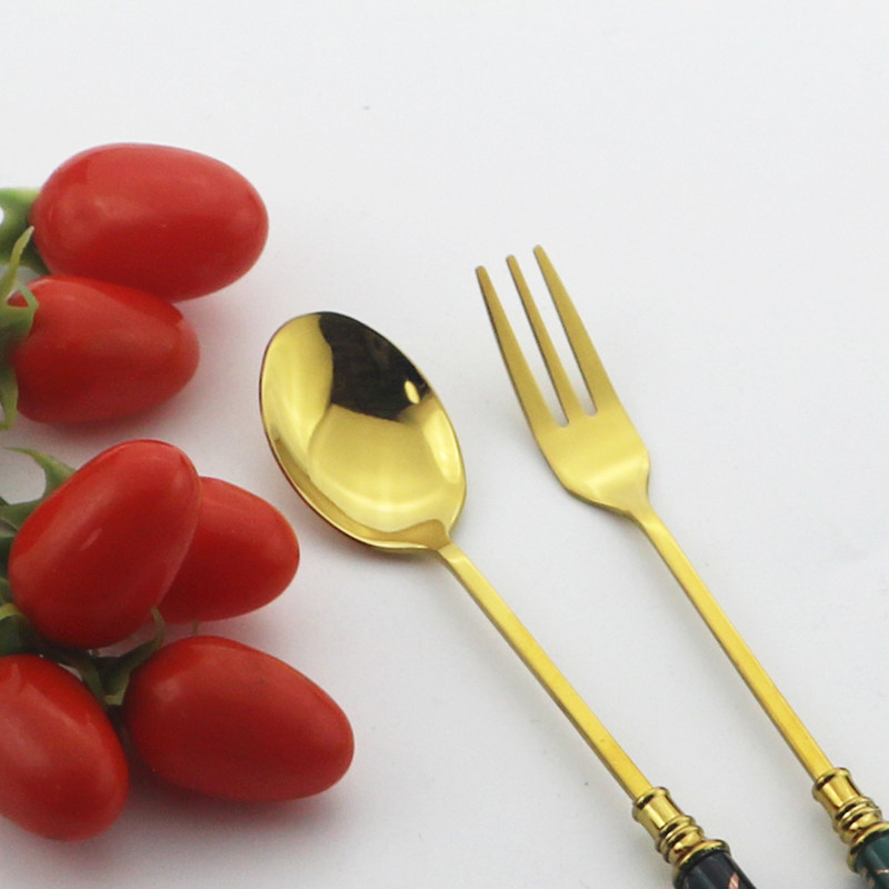 6 tk keraamilise käepidemega söögiriistad värviline kahvli lusika komplekt puuviljakahvel kohvi tee lusikas roostevabast terasest kullast lauanõud luksuslikud koogikahvlid