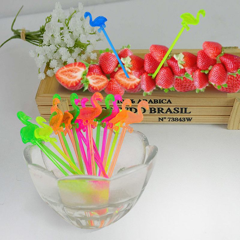 50 tk Loomade Flamingo Peotarbed Toiduvalik Rootsi lauas Puuviljakahvel suupiste kook Magustoit Salatipulgad kokteil hambaork vardas