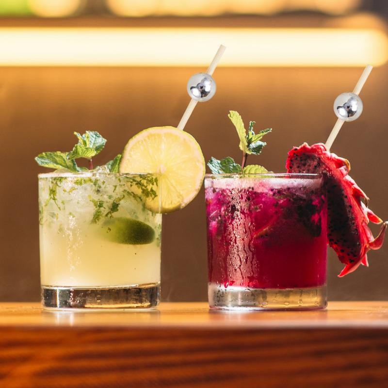 Bambuko kokteilių krapštukai Rankų darbo lazdelės Kokteilių iešmeliai Perlų kokteilių lazdelės Mediniai dantų krapštukai vaisiams Užkandžiai Burgers Club