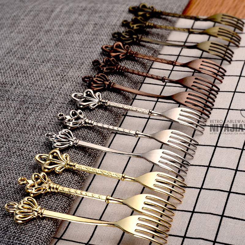 BalleenShiny 1tk Retro Crown Mini Fruit Fork Vintage magustoidukook Melon Lovely Fork Kööginõud Kingitus Kohvipoe sisustus