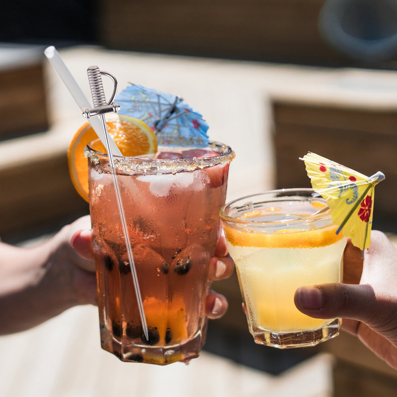 5db rozsdamentes acél gyümölcsvillák kard alakú koktél nyárs Előétel saláta válogatás desszert villa parti bár kellékek