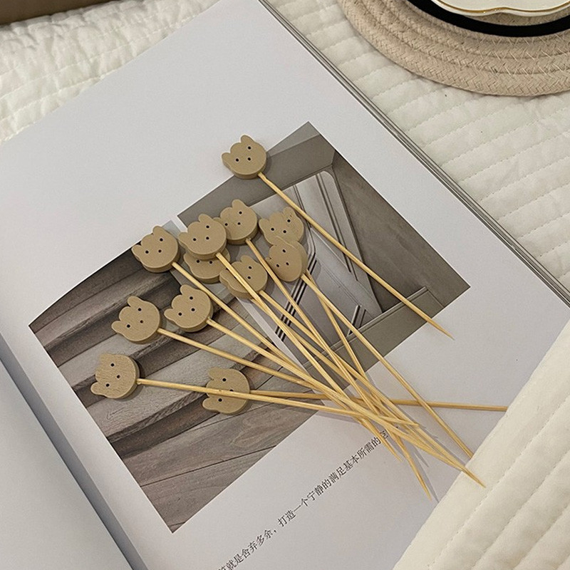 100 komada Ins Medvjed Bambusovi štapići Crtani film Vilica za voće Sendvič Bento Party Decor štapići Snack Torta Desert Pickalica za hranu Čačkalica