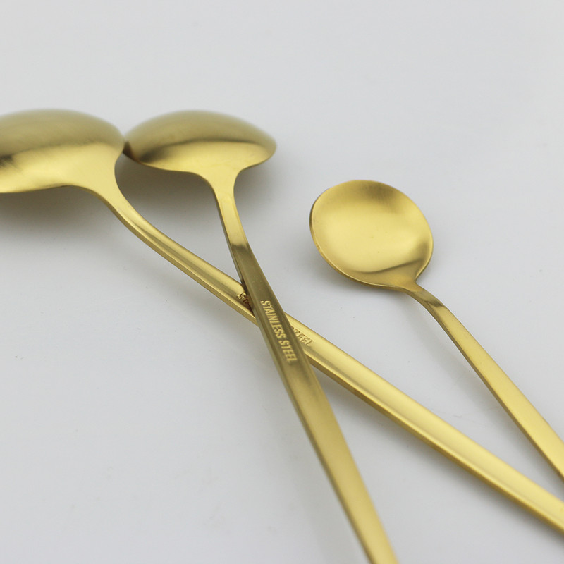 6 tk magustoidulusikas valge kuldne matt söögiriistad roostevabast terasest söögiriistad lusikas hõbenõud kööginõud must kullast lauanõud