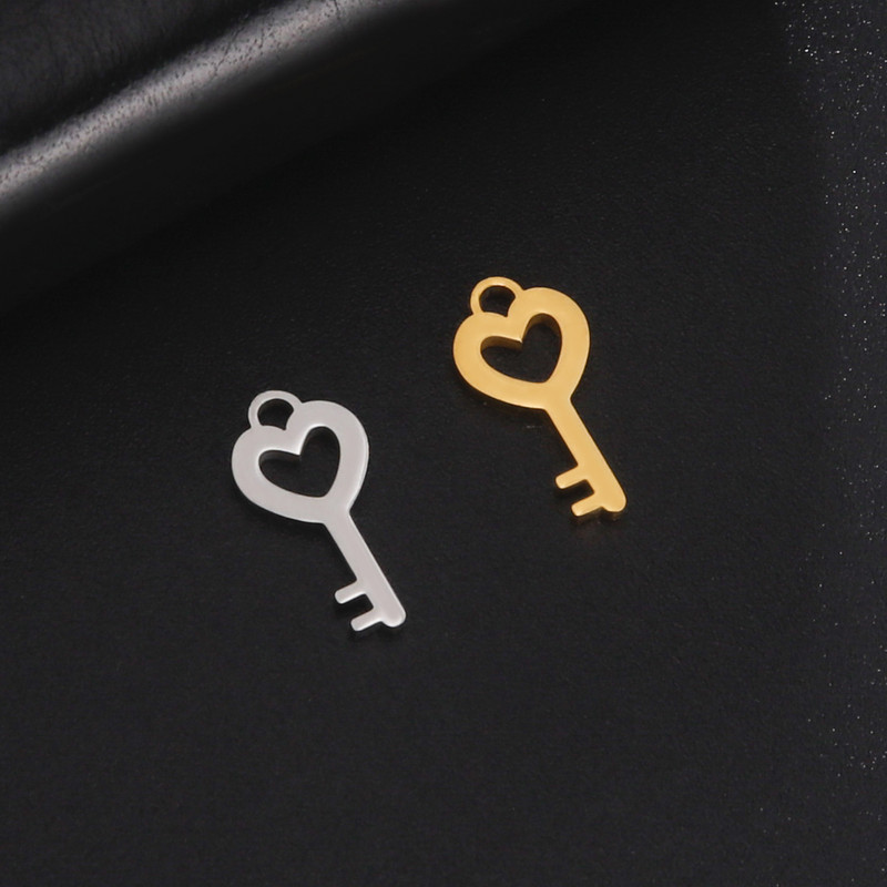EUEAVAN 5db Szív kulcsos zár rozsdamentes acél medálok medálok ékszerkészítéshez nyaklánc karkötő barkács kiegészítők Valentin ajándékok