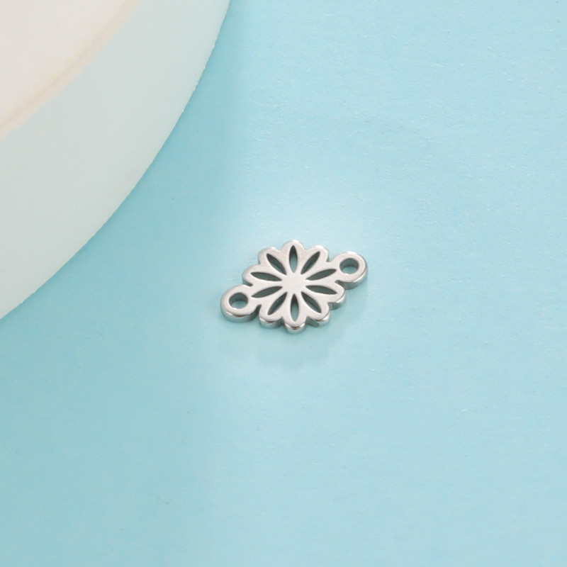 EUEAVAN 5 ks drobných kvetinových príveskov z nehrdzavejúcej ocele s príveskom na výrobu šperkov DIY náhrdelník náramok príslušenstvo veľkoobchod