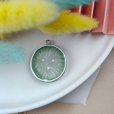 10 vnt. dervos vaisių citrinų pakabukai, skirti pasidaryk pats rankų darbo papuošalams, auskarų vėrinys, raktų pakabukas, apyrankė, pakabukas, priedai, radiniai