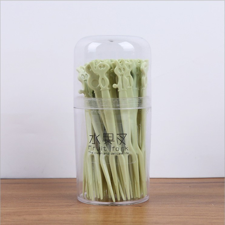 50 buc Mini copii de animale Ferma de fructe Furculiță de desene animate Gustare Tort Desert Alimente Fructe Scobitoare Prânz Decorare pentru petrecere Culoare aleatorie