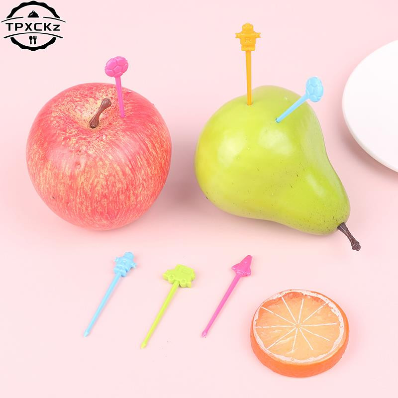 16 komada Robot Auto Zrakoplov Nogomet Vilica za voće Mini crtić Dječja torta Voće Čačkalica Bento Ručak Bento Dodaci Dekoracija za zabavu