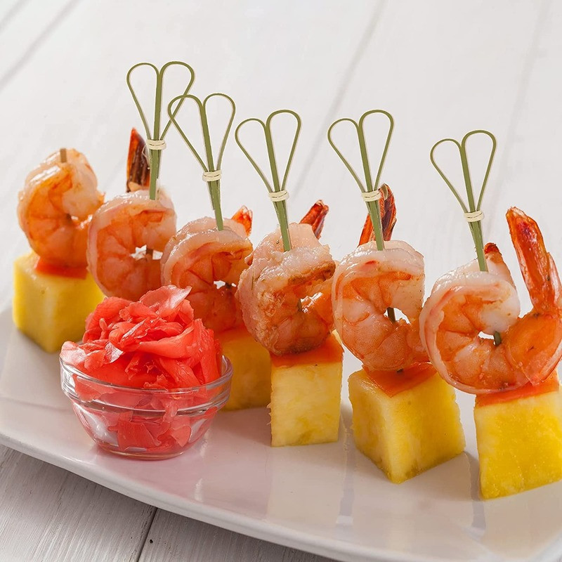 100db bambusz koktél 4,7 hüvelykes fából készült fogpiszkáló előételekhez italhoz, élelmiszer kellékekhez születésnapi torta parti falatkákhoz