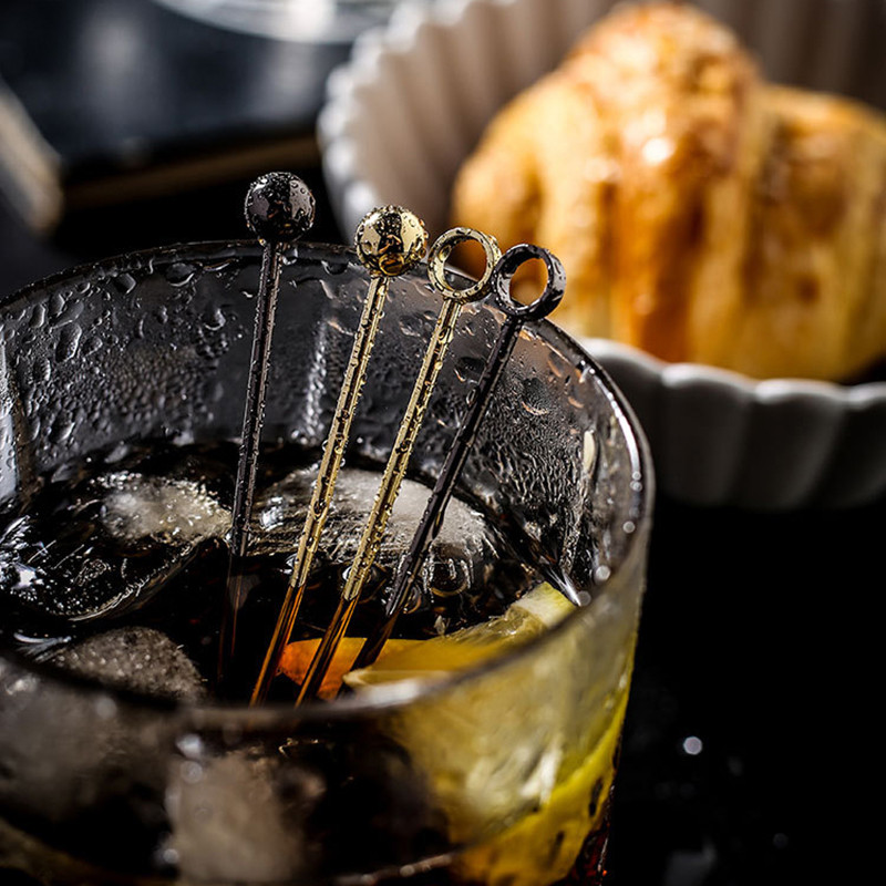 Loominguline roostevabast terasest puuviljavarras kokteil Kahvel Puuviljakahvel Korduvkasutatav isuäratav hambaork Puuviljade magustoidu kooki toidukorjaja