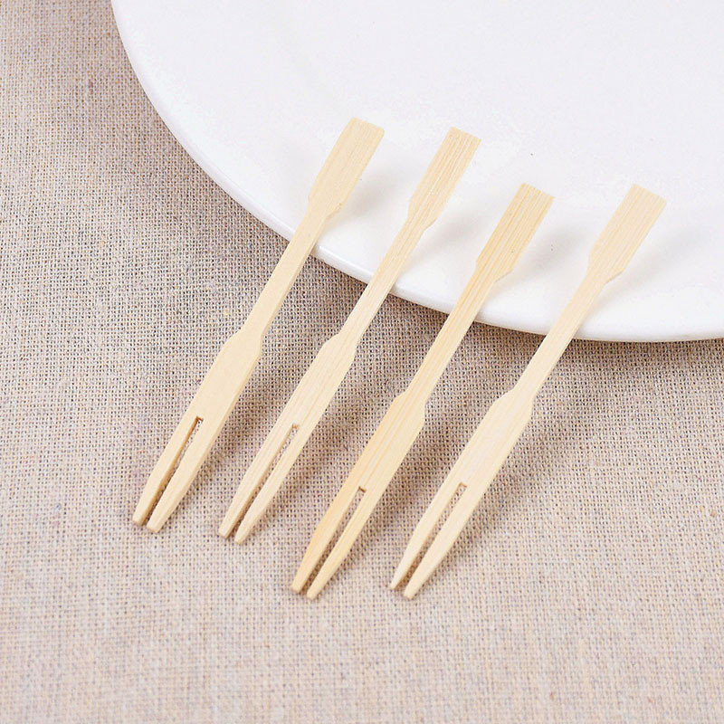 100KOM Jednokratna drvena vilica za voće Buffet desertna koktel torta Bambusova čačkalica za dom Potrepštine za dekoraciju vjenčanja i rođendana