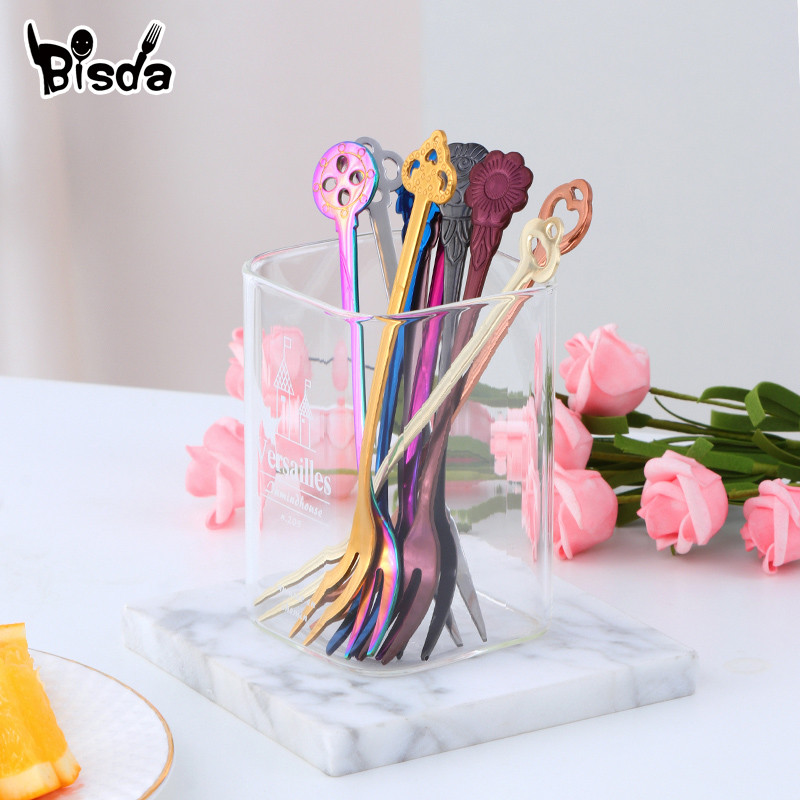 5kom kreativne vilice za voće Vilice za kolače od nehrđajućeg čelika Zlatne vilice za desert Mini vilica s dva zupca koja se koristi za torte na zabavi Pužna vilica