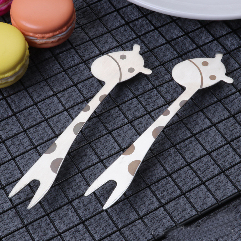 2 kom Kawaii Žirafa Vilica za voće Nehrđajući čelik 304 Odabir hrane za desert Bento Dodaci za ručak Štapić za sendviče za višekratnu upotrebu