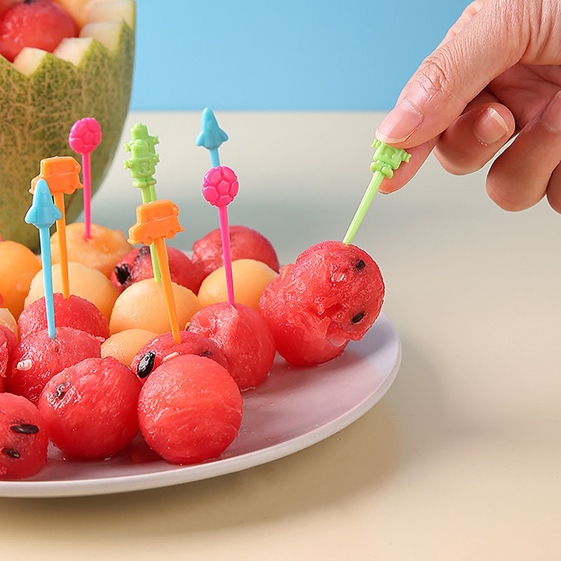 16 tk. Puuviljakahvel Multifilm Mini loomafarm Multifilm Toiduvalik lastele Suupisted Koogid Magustoit Toit Puuviljakahvel peokaunistus