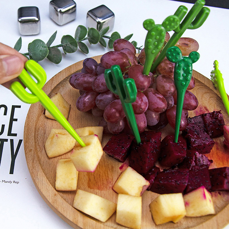 6 tk kaasaskantavad kaktuse eelroad, toidupulgad, puupulgad, puuviljakahvlid, korduvkasutatavad dekoratiivsed hambaorkid, kohvikupidu magustoit