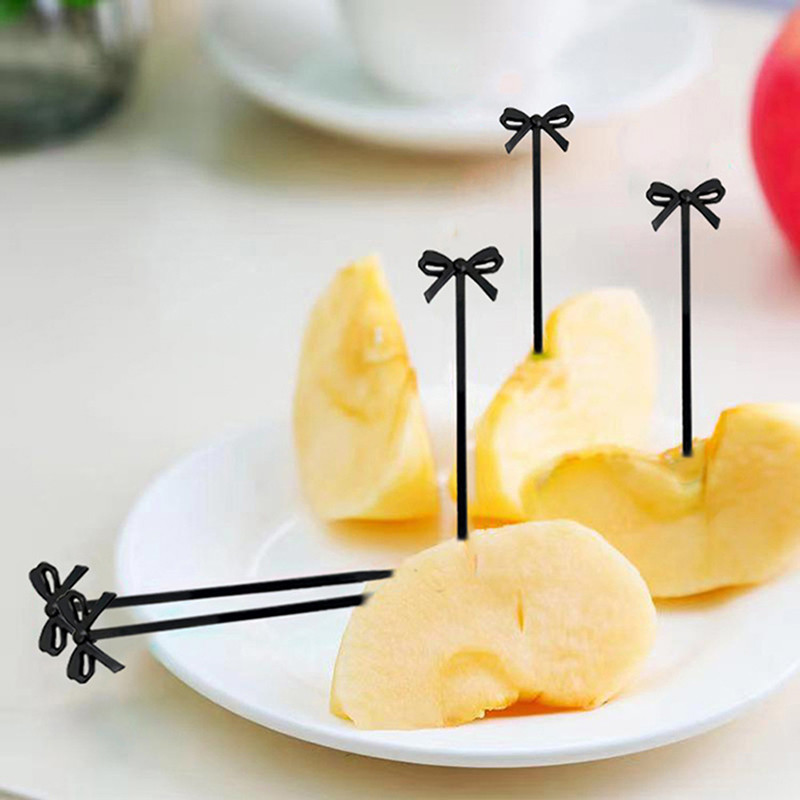 10 tk armas miniloomafarm multifilm Toiduvalik lastele suupiste kook Magustoit puuvili kahvlid Lõuna Bento tarvikud